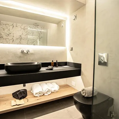 Akrotiri Olympus Luxury - Adults Only