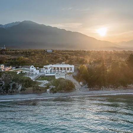 Akrotiri Olympus Luxury - Adults Only