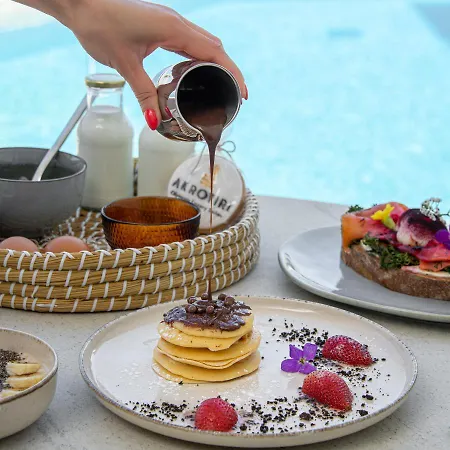 Akrotiri Olympus Luxury - Adults Only