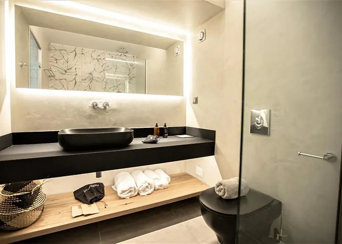 Akrotiri Olympus Luxury - Adults Only