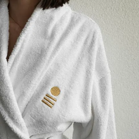 Akrotiri Olympus Luxury - Adults Only Plaka